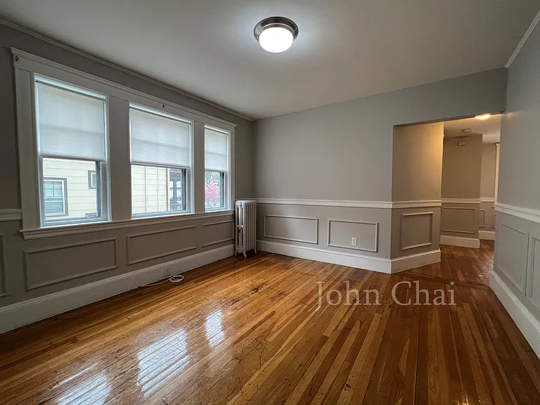 136 Arlington St #1 — Photo 3