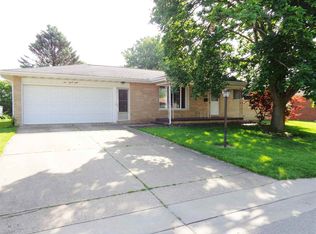 538 Brentwood Rd, Morton, IL 61550