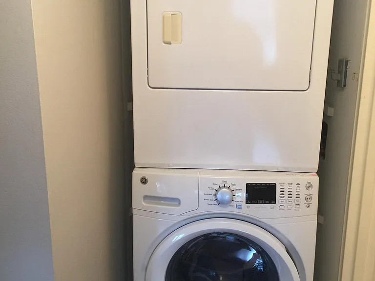 Washer & Dryer