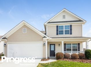 2906 Village Center Dr, Dallas, NC 28034