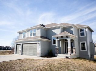 11504 E 209th St, Peculiar, MO 64078