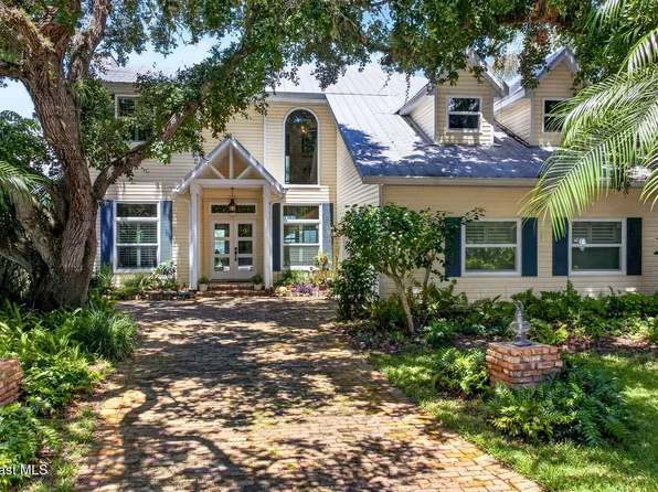 5930 Riverside Dr, Melbourne Beach, FL 32951