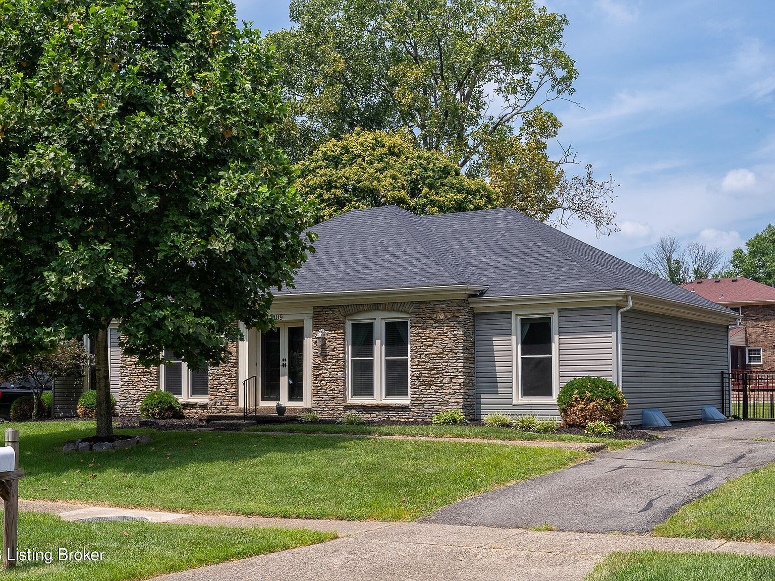 7409 Wesboro Rd, Louisville, KY 40242 Zillow