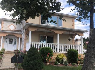 123 Twombly Ave, Staten Island, NY