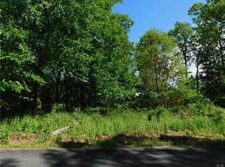 2979 Buck Rd, Bath, PA 18014