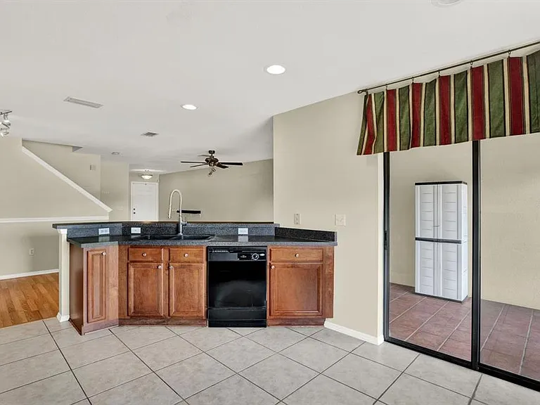 2630 Edgewater Falls Dr #0 — Photo 9