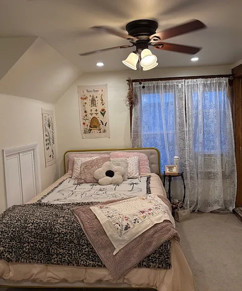 709 Harvard St #2 — Photo 6