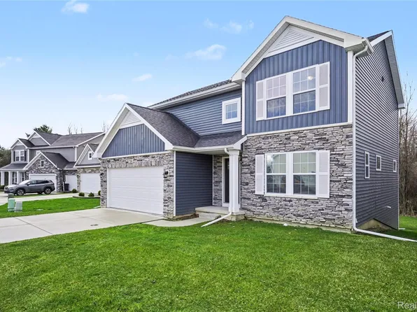 7294 River Rock Dr, Davison, MI 48423