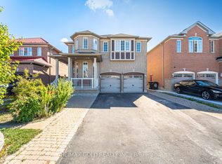 8 Goreridge Cres, Brampton, ON L6P 1P2