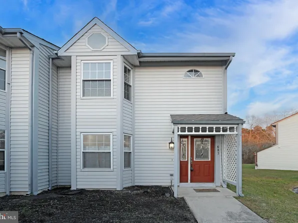 683 E Lake Front Cir, Galloway, NJ 08205