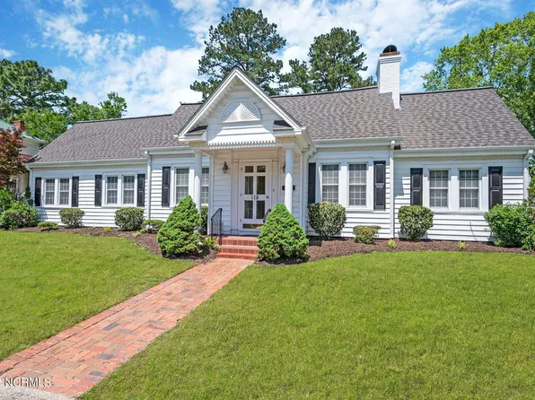 118 W Academy Street, Williamston, NC 27892
