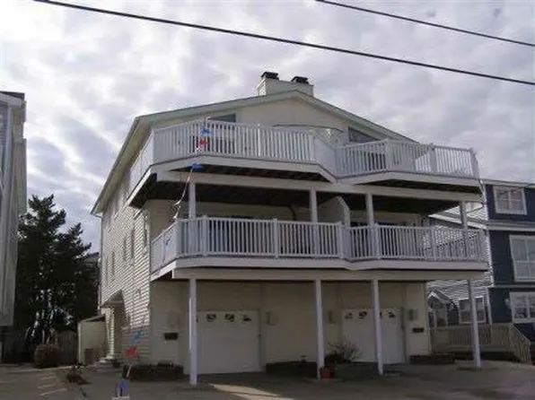 14 76th St #W, Sea Isle City, NJ 08243