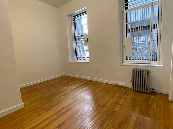 5th image of 509 E 73rd St #4