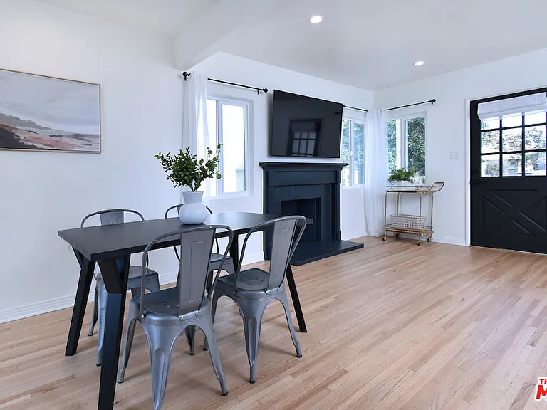6167 Costello Ave — Photo 14
