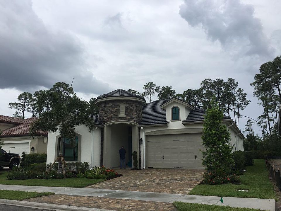 1st image of 9276 Glenforest Dr