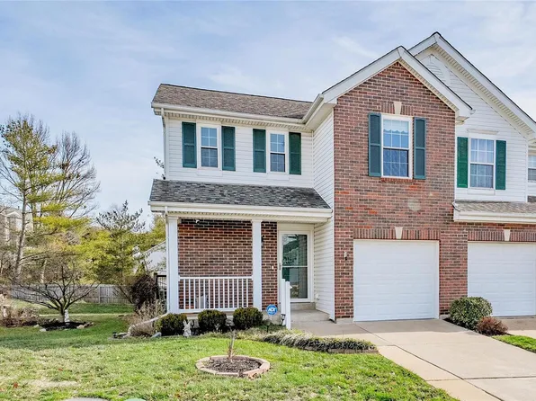 10364 Tiffany Village Circle Dr, Saint Louis, MO 63123
