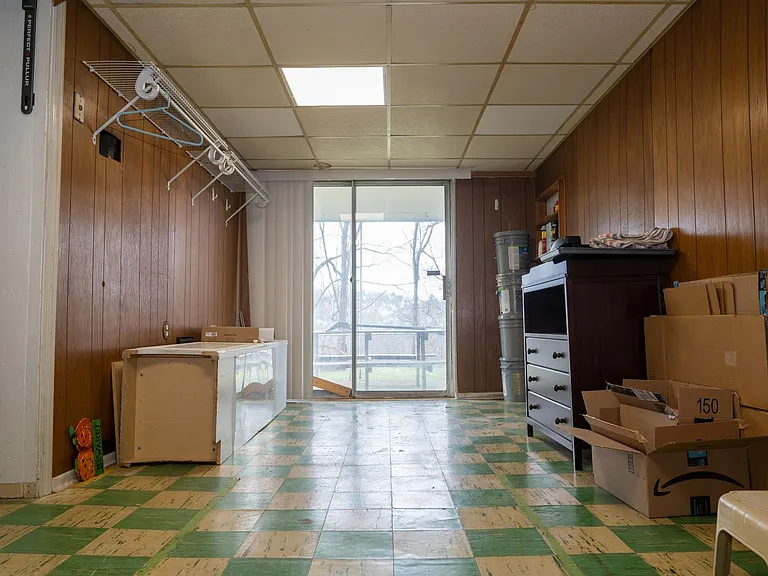 726 Hestor Dr — Photo 23