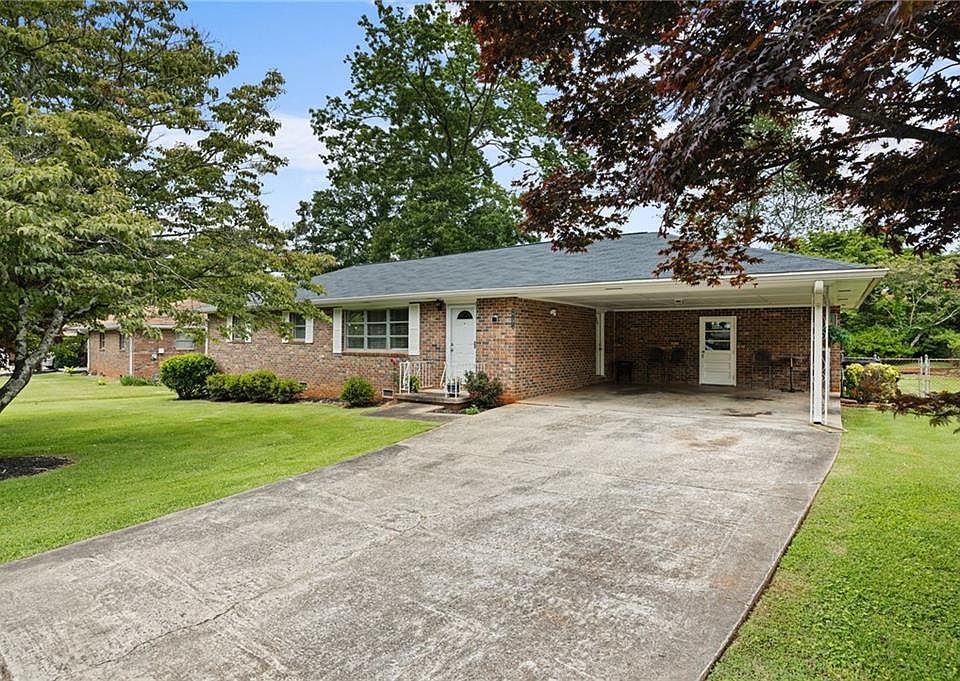 1st image of 2791 Birchwood Way SW