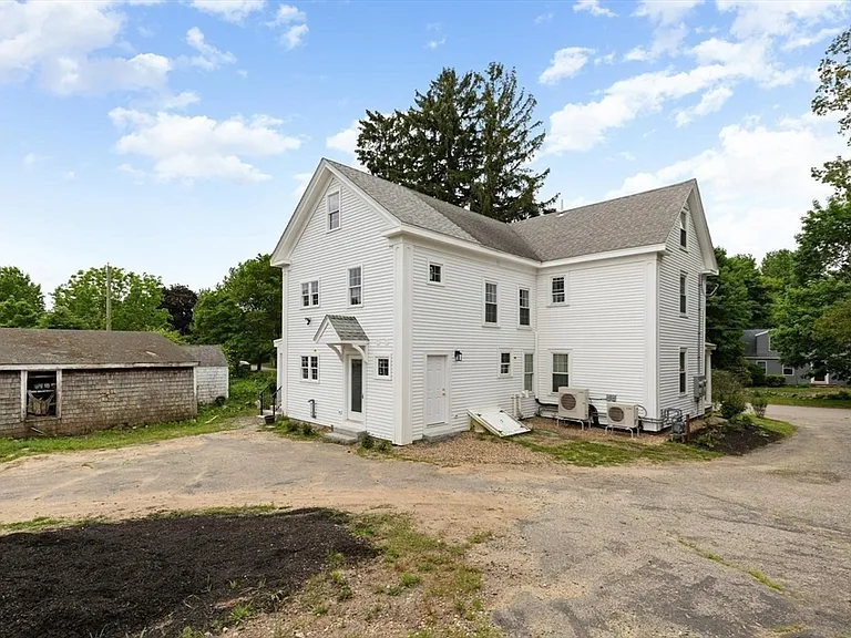 63 Pleasant St #2 — Photo 22
