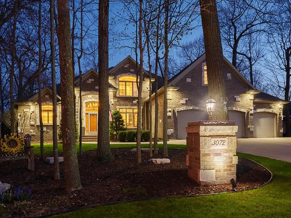 3072 Warm Springs Dr, Green Bay, WI 54311