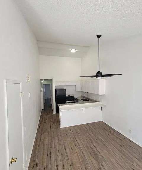 58772 Barron Dr — Photo 3