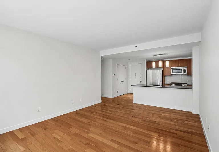 3260 Henry Hudson Pkwy E #3E — Photo 4