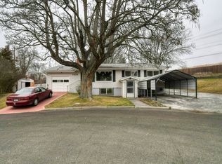 1526 SW 40th Pl, Pendleton, OR 97801