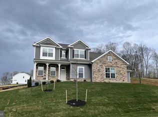 3451 Wooded Run Dr, Broad Run, VA 20137