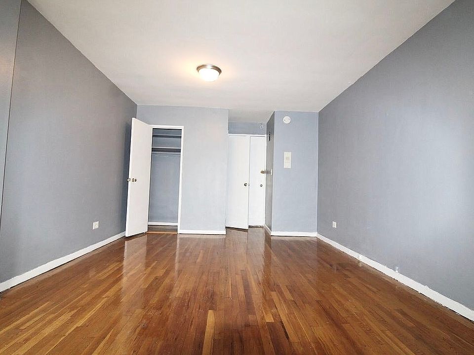 2nd image of 6645 Broadway APT 4
