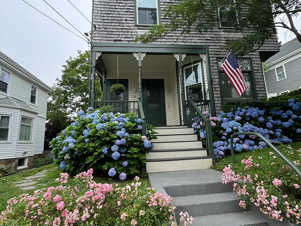 50 Webster St #3C