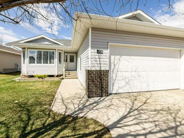 75 E Langford Cres, Red Deer, AB T4R 3E5