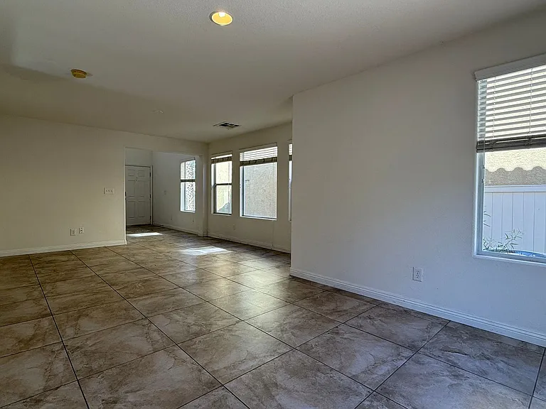 8967 Ryan Creek Ave — Photo 15