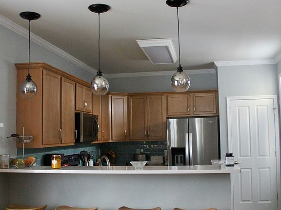 4th image of 1000 N 26th St