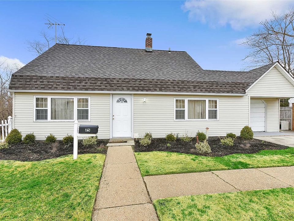 1st image of 25 Old Oak Ln