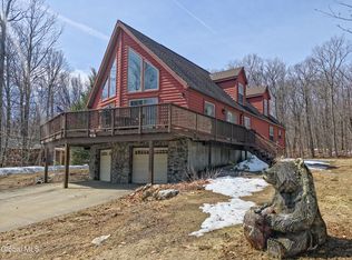 157 Maplewood Drive, Gloversville, NY 12078