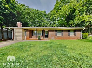 962 Pine Roc Way, Stone Mountain, GA 30083