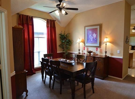 4th image of 2613 Lonesome Oak Dr