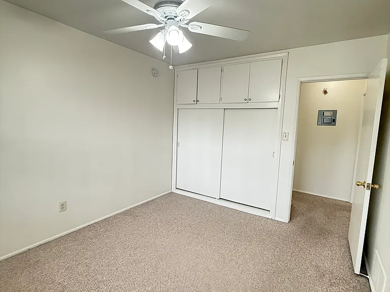 848 Carillo Dr #E — Photo 7
