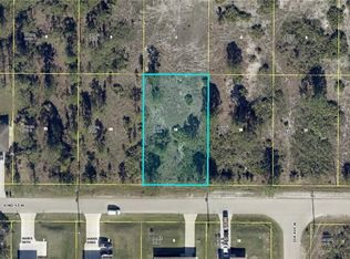 2814 42nd St W, Lehigh Acres, FL 33971