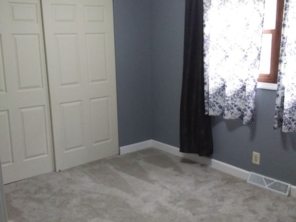 5th image of 3812 Bryn Mawr Dr