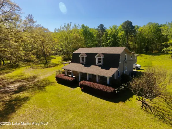 2755 Cherokee Trl, Tallassee, AL 36078