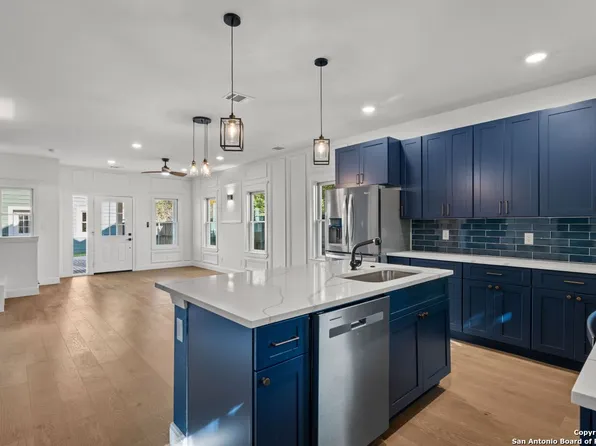 510 Stieren St #202, San Antonio, TX 78210