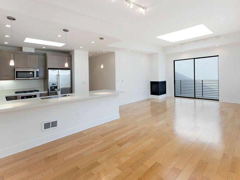 1st image of 550 18th St #1211RC