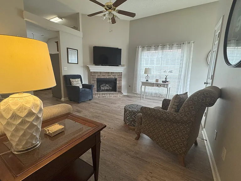 6868 Show Boat Ln — Photo 16