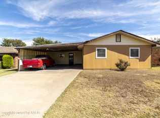 1112 Coffee Dr, Borger, TX 79007