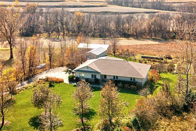 1st image of 25977 Grace Cir