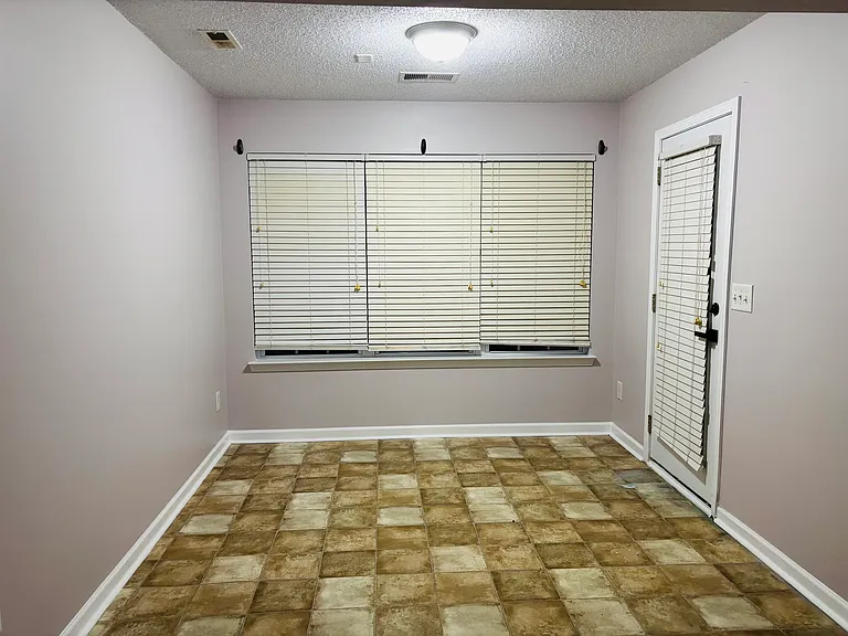 9511 Brackenview Ct #11 — Photo 19