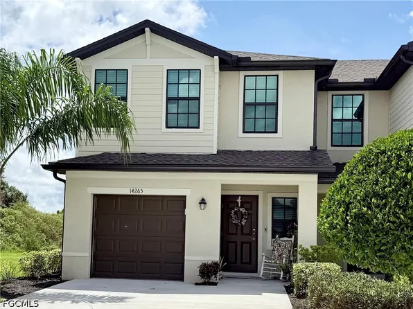 14265 Oviedo Pl, Fort Myers, FL 33905