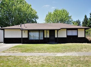 71 SW Peach Ln, Winston, OR 97496