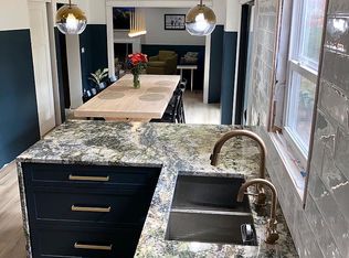 8321 Music St, Chagrin Falls, OH 44022